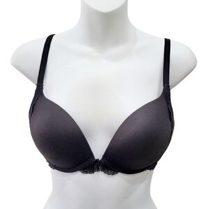 Victoria's Secret Dream Angels Push Up Black Lace Bra Size: 34C